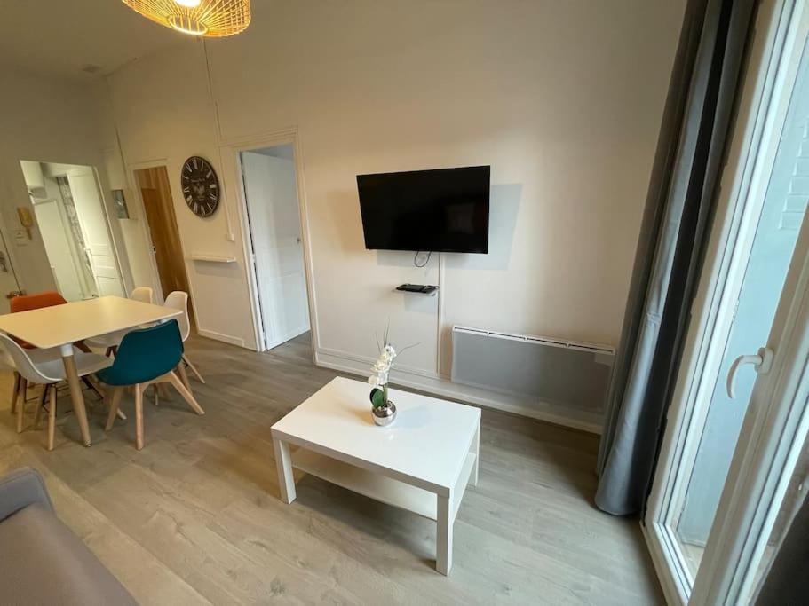 Appartement Cosy T3 Proche Gare Et Polygone à Béziers Extérieur photo